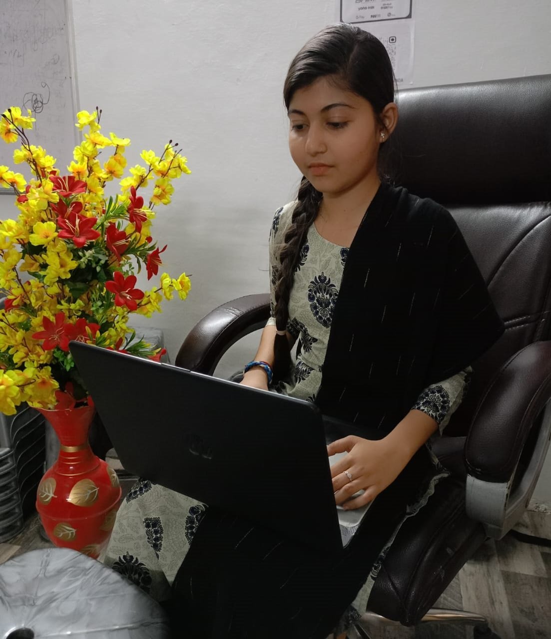 Surbhi image